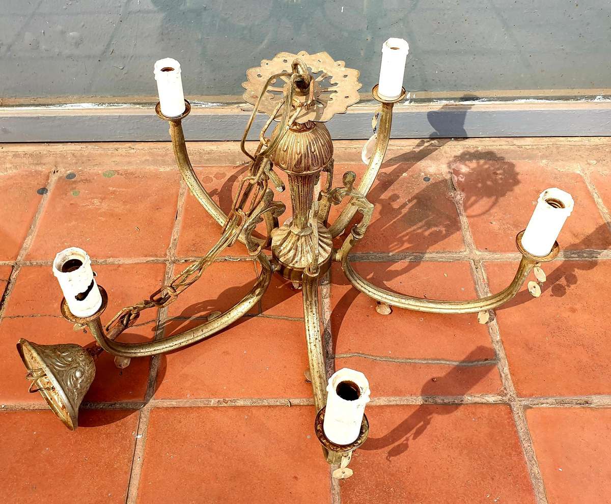 VINTAGE RUSTIC PLATED 5 ARM CHANDELIER