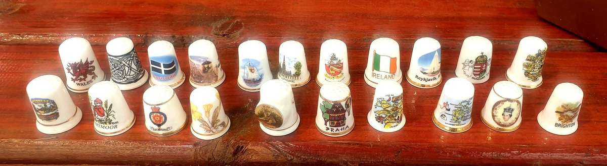 PORCELAIN THIMBLE LOT