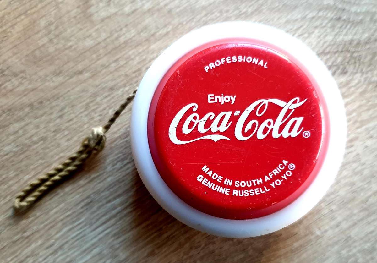 VINTAGE PRO RUSSELL COCA-COLA YOYO