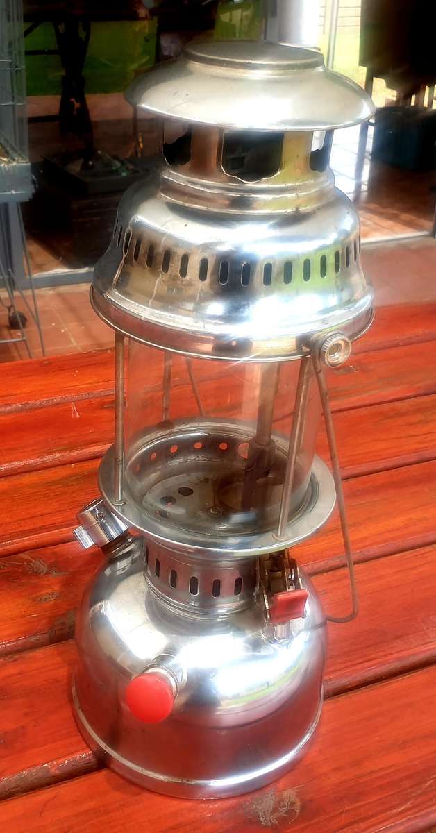 SEA ANCHOR KEROSENE LANTERN