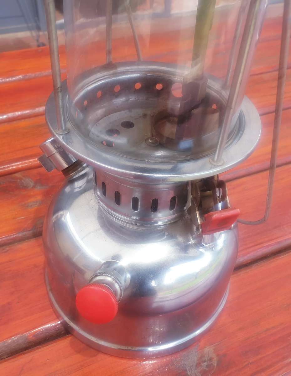 SEA ANCHOR KEROSENE LANTERN