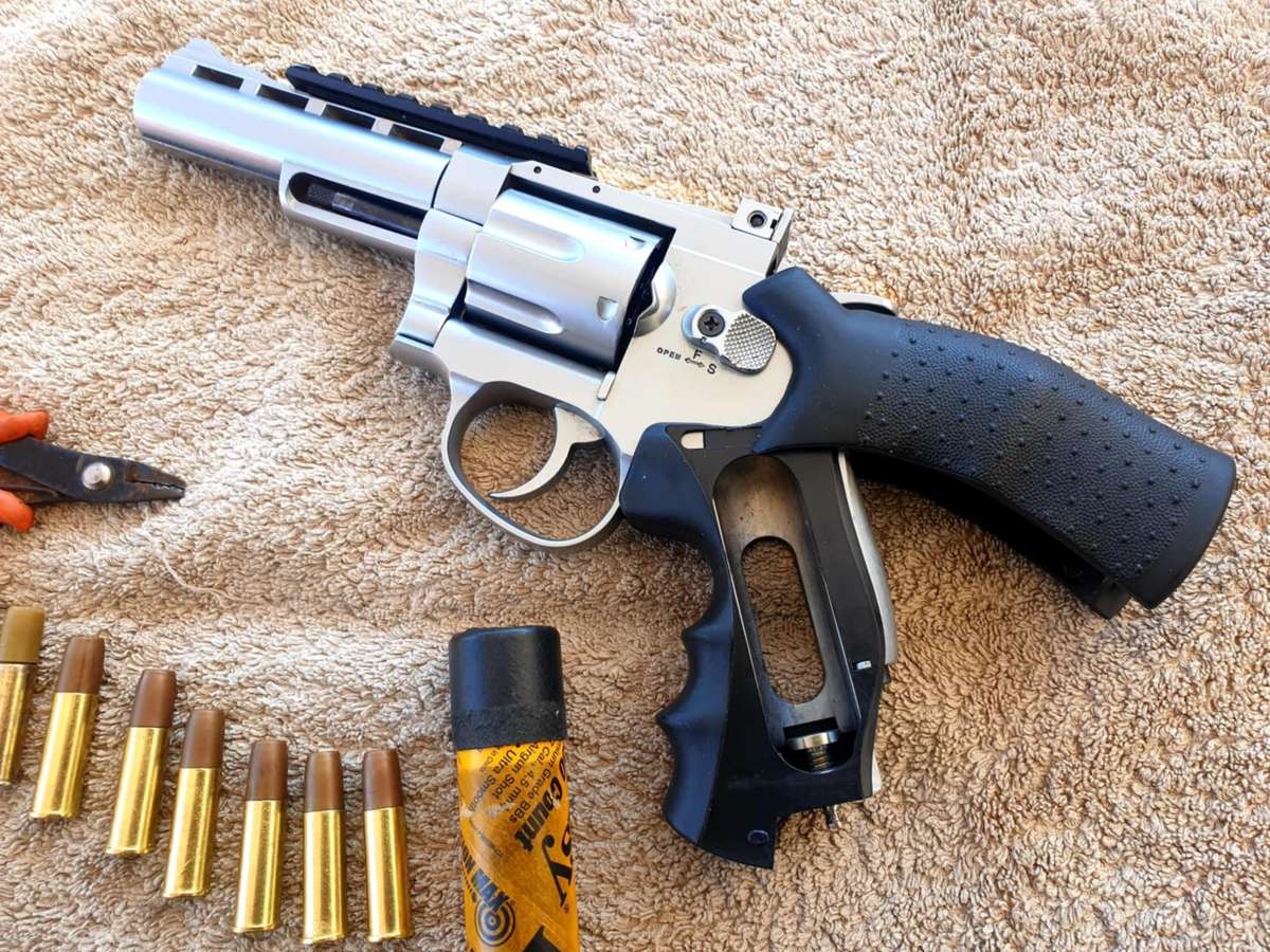 COLT PYTHON TYPE METAL CO2 REVOLVER 4.5 MM BB