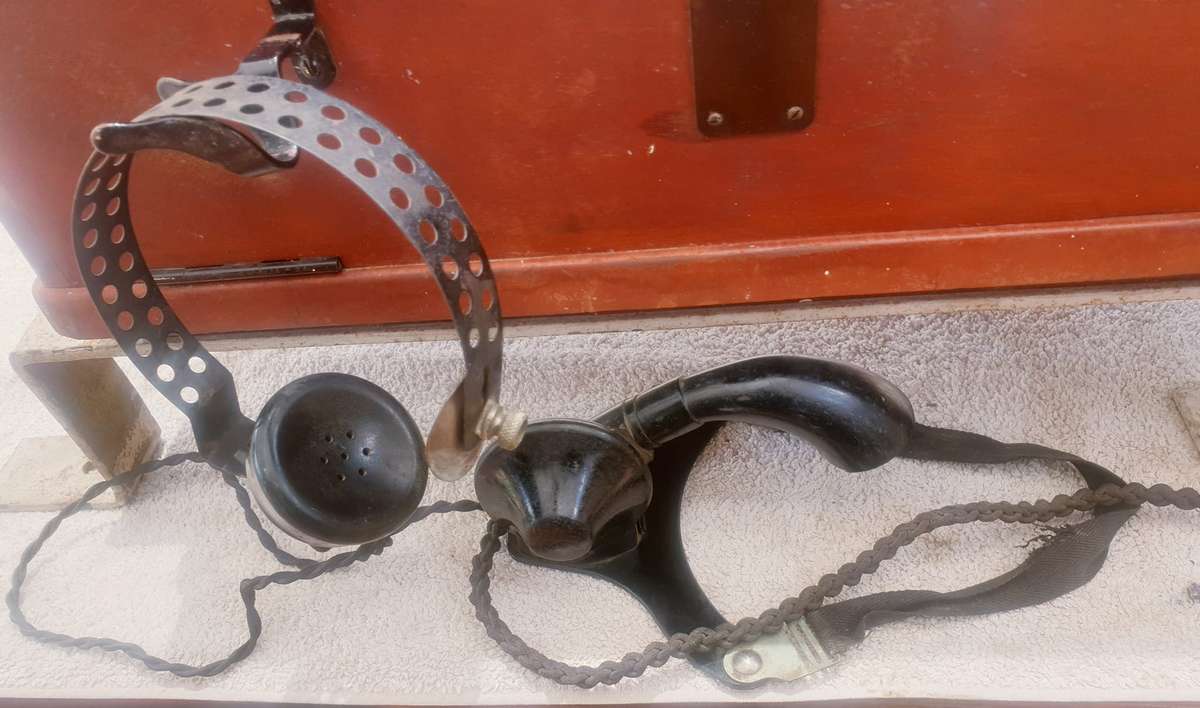 ANTIQUE 30 LINE LAND LINE EXCHANGE COMPLETE