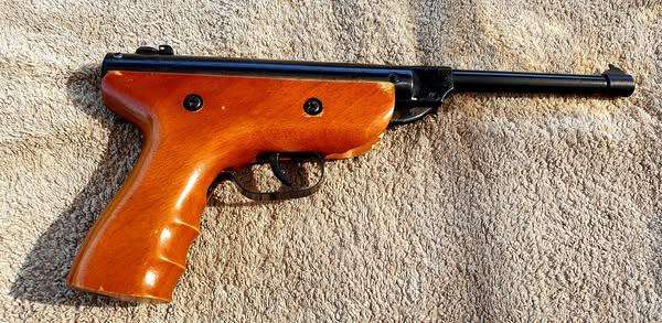 4.5 MM MCCOY AIR PISTOL