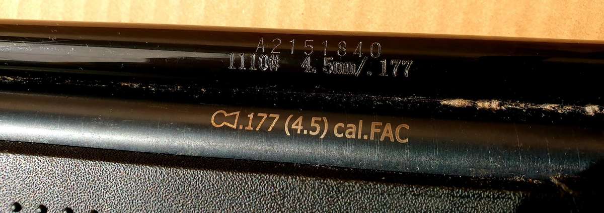 WEBLEY REBEL 4.5 MM PUMP UP AIR RIFLE