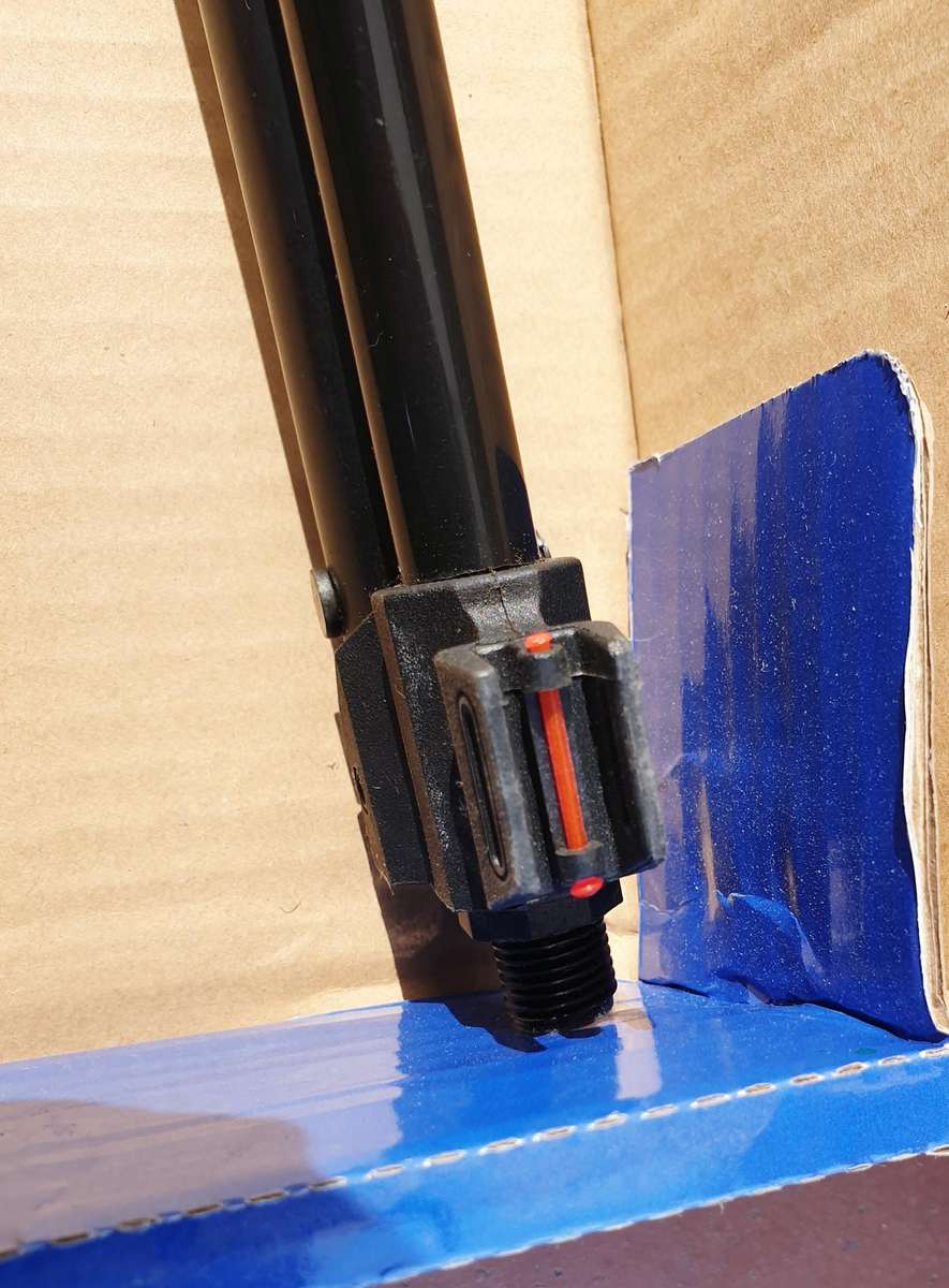 WEBLEY REBEL 4.5 MM PUMP UP AIR RIFLE