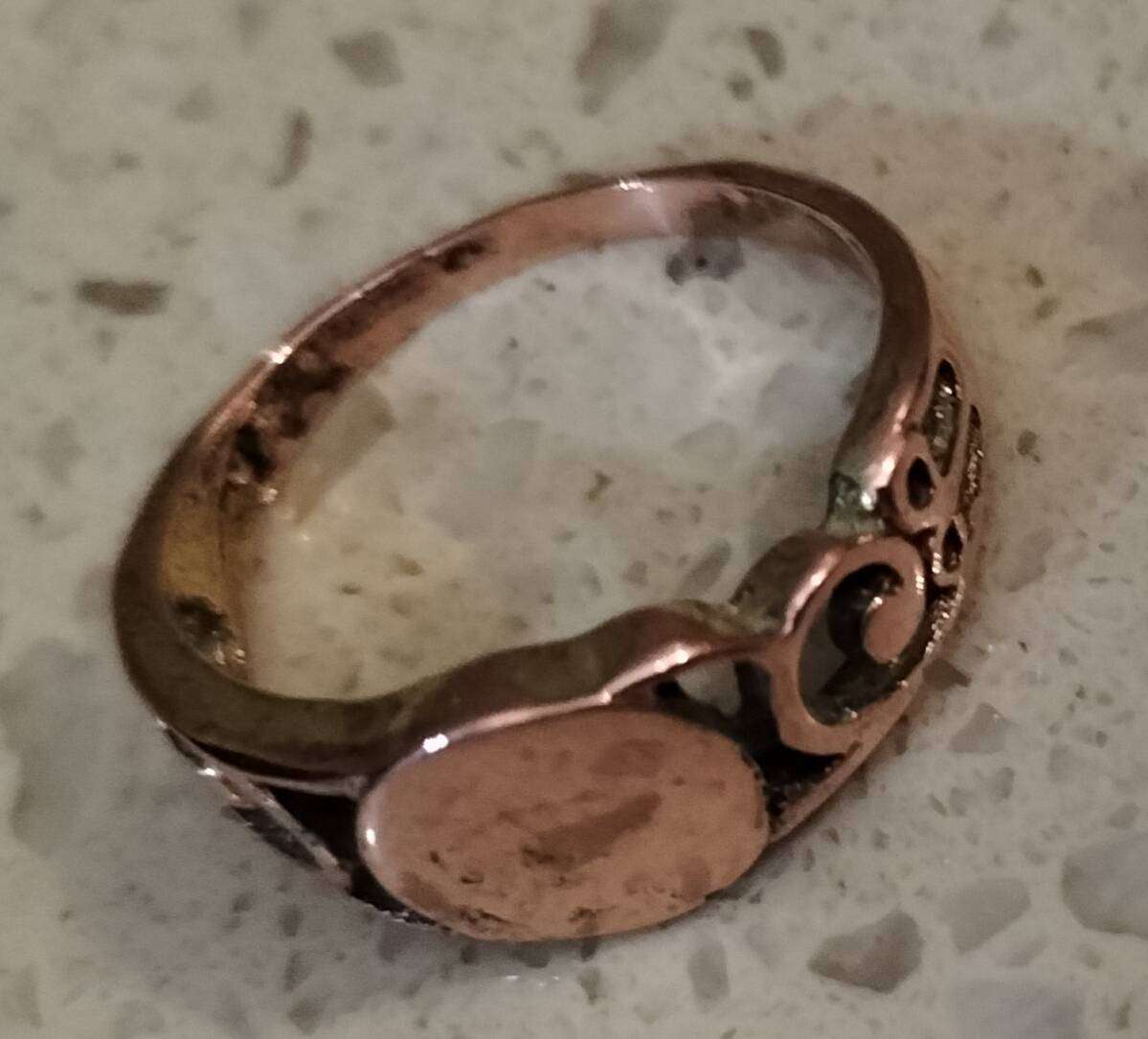 Beautiful Vintage Solid Brass Ring.