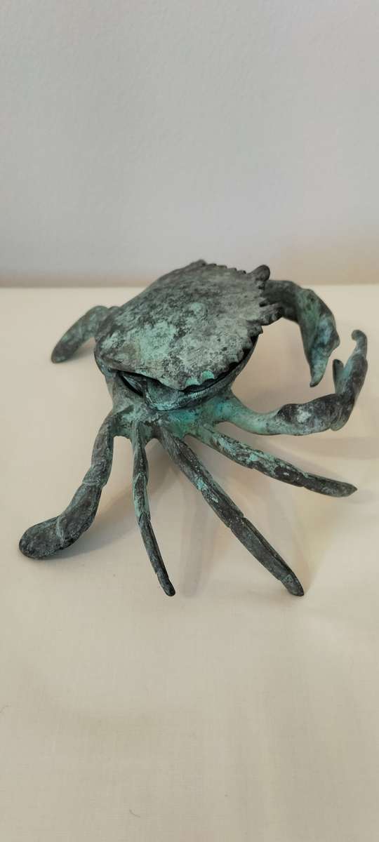 Superb Metal Crab Display/Ashtray