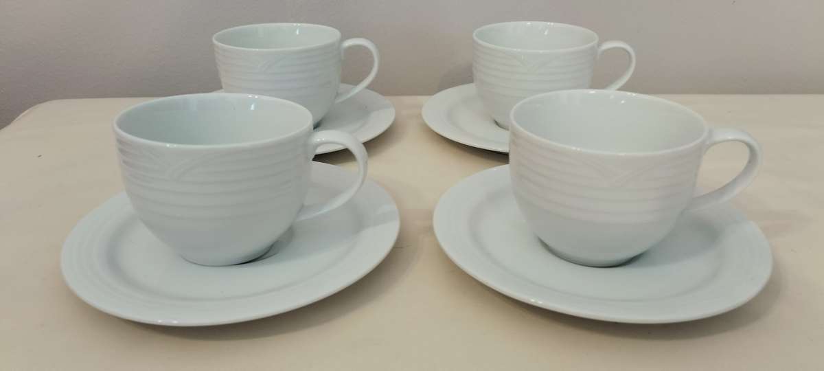 Set of 4 Noritake Arctic White Cups and Saucers