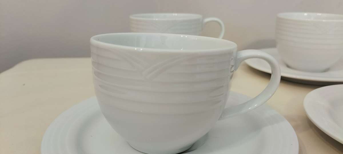 Set of 4 Noritake Arctic White Cups and Saucers