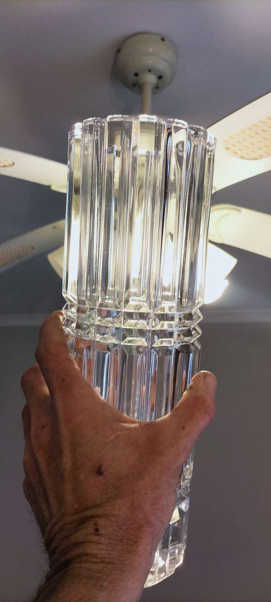 Absolutely Magnificent 1970 Crystal D'Arque Montparnasse Durand Solid 3 Kg Crystal Vase