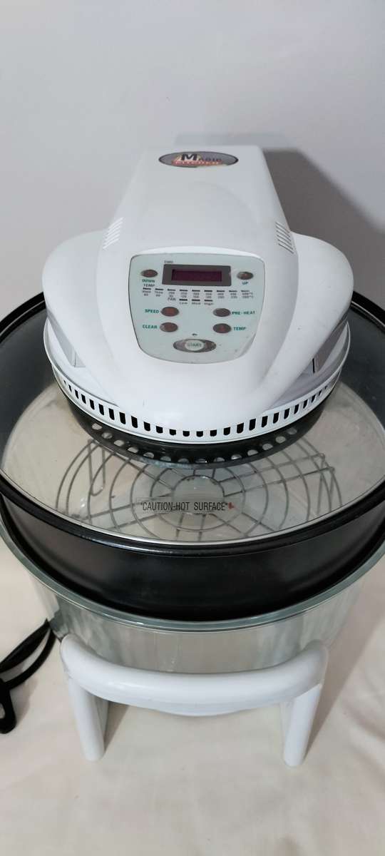 Xtra Large Magic Kitchen Expandable Air Fryer. Good working condition.