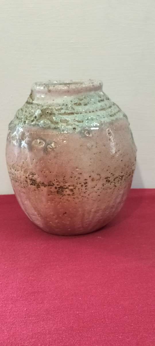 An Absolutely Magnificent Extremely rare Mid Century Lava Glaze Raaquu Small Vase
