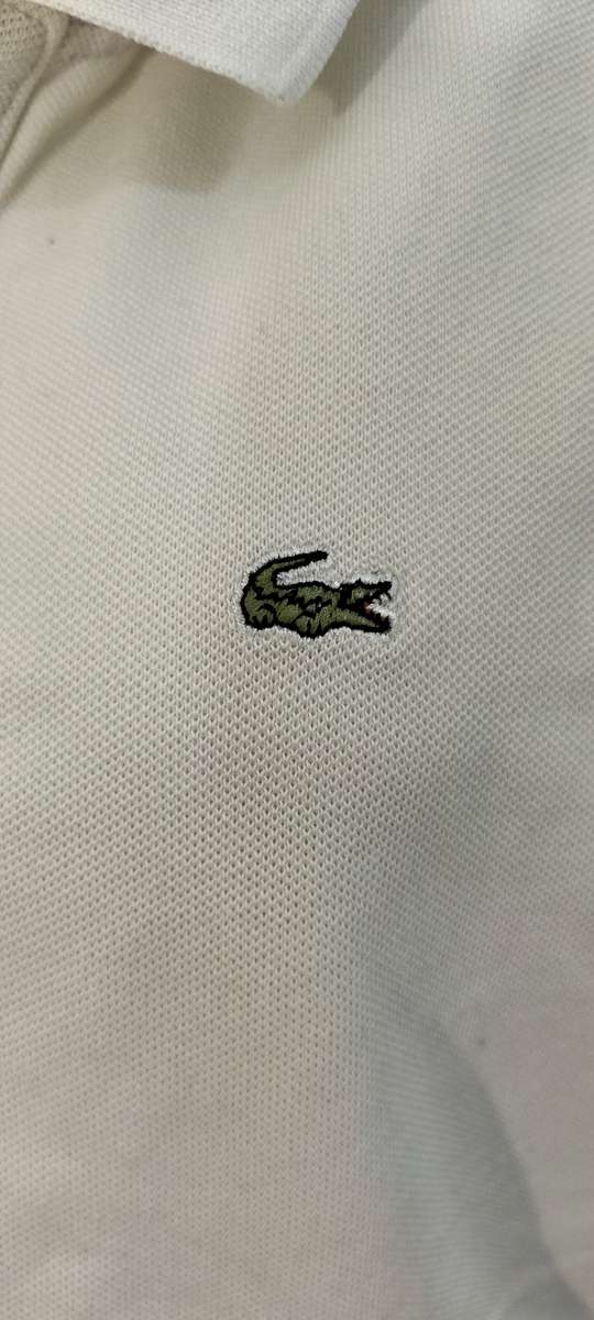 SUPERB Genuine Designer Lacoste Ladies Short Sleeve Top (Nr19). 42