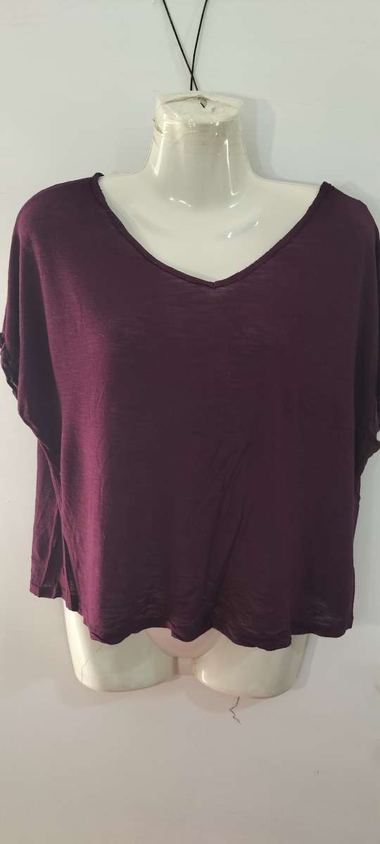 Beautiful Gigi Ladies Short Sleeve Top (Nr26). M.