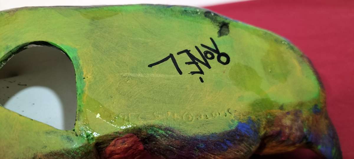 An Absolutely Magnificent Bohemian Hand Painted Cat (Nr2).