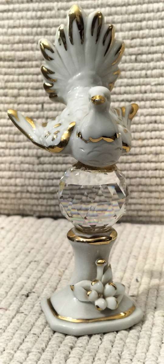 A Magnificent Genuine Swarovski Crystal with Gilded Capodimonte Porcelain Dove