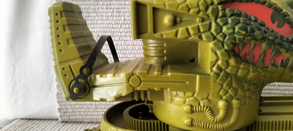 A Genuine Rare 1983 Mattel He-Man Masters of the Universe Motu Dragon Walker.