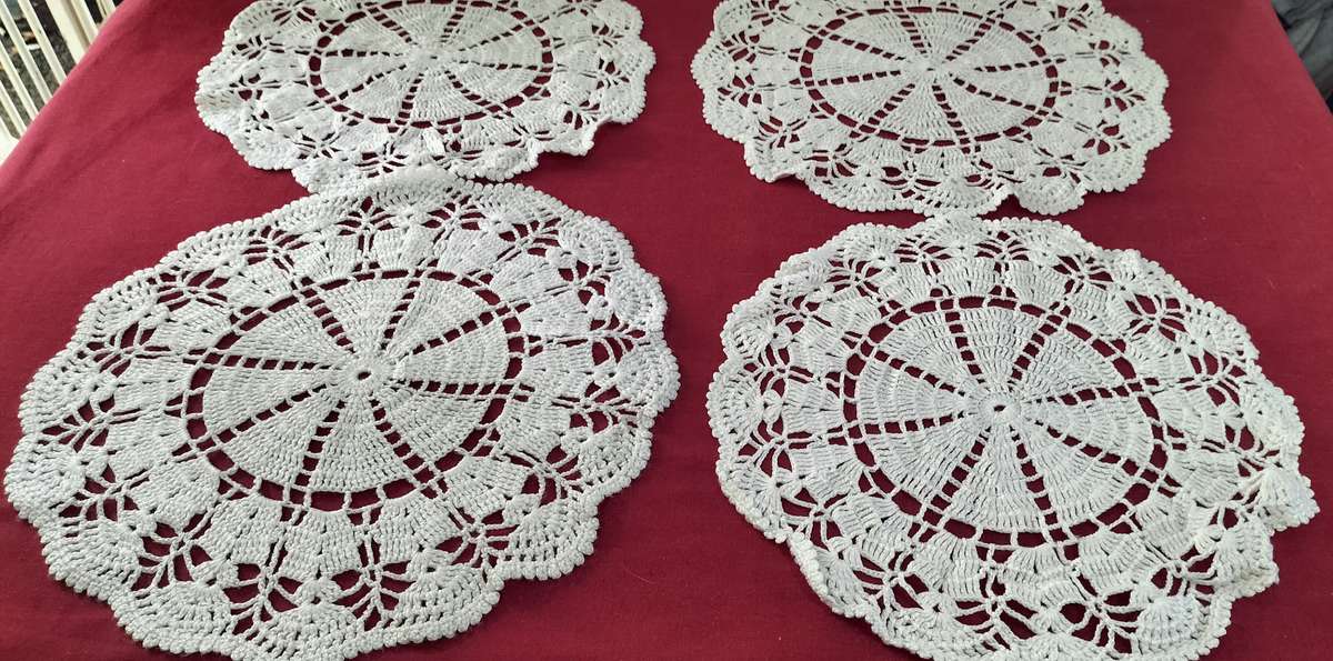 A Magnificent set of 4 Crochet Round Doily/Table Covers. (Nr17)