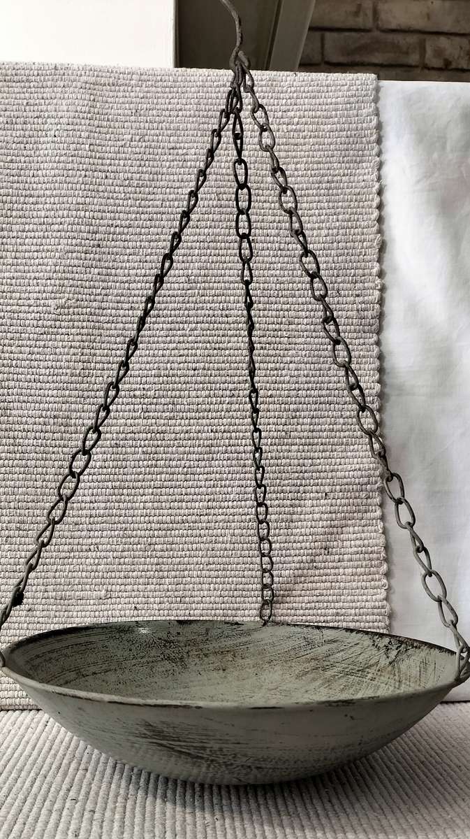 Stunning Vintage Aged Look Hanging Bird Feeder (Nr2)