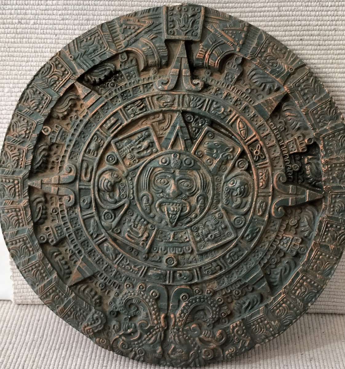 A Magnificent Aztec Theme Green and Gold Cement Aged Look Wall Hanging (nr4)