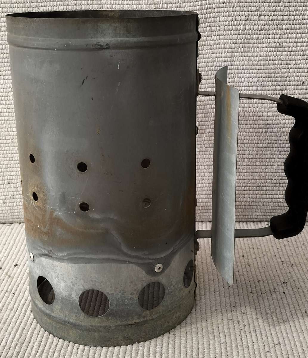 Superb Metal Charcoal Chimney Starter