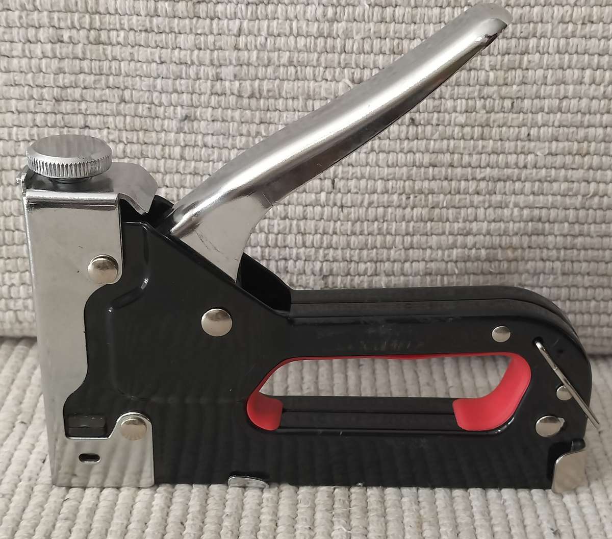 Quality Industrial GS 4mm to 14mm Staple Gun