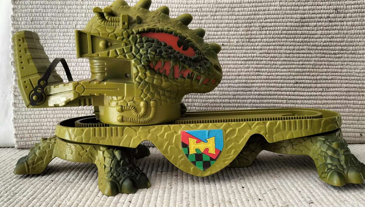 A Genuine Rare 1983 Mattel He-Man Masters of the Universe Motu Dragon Walker.
