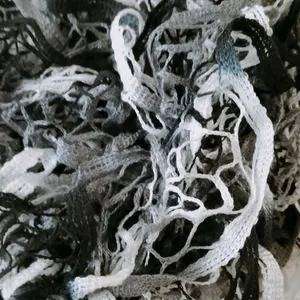 Tivoli Ruffle Scarf Grey/Black - 1.7m