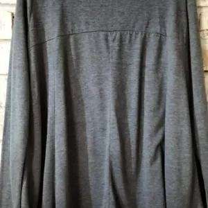 Mr P Sport Trail. Ladies Long Sleeve Top. Size XL. Grey.