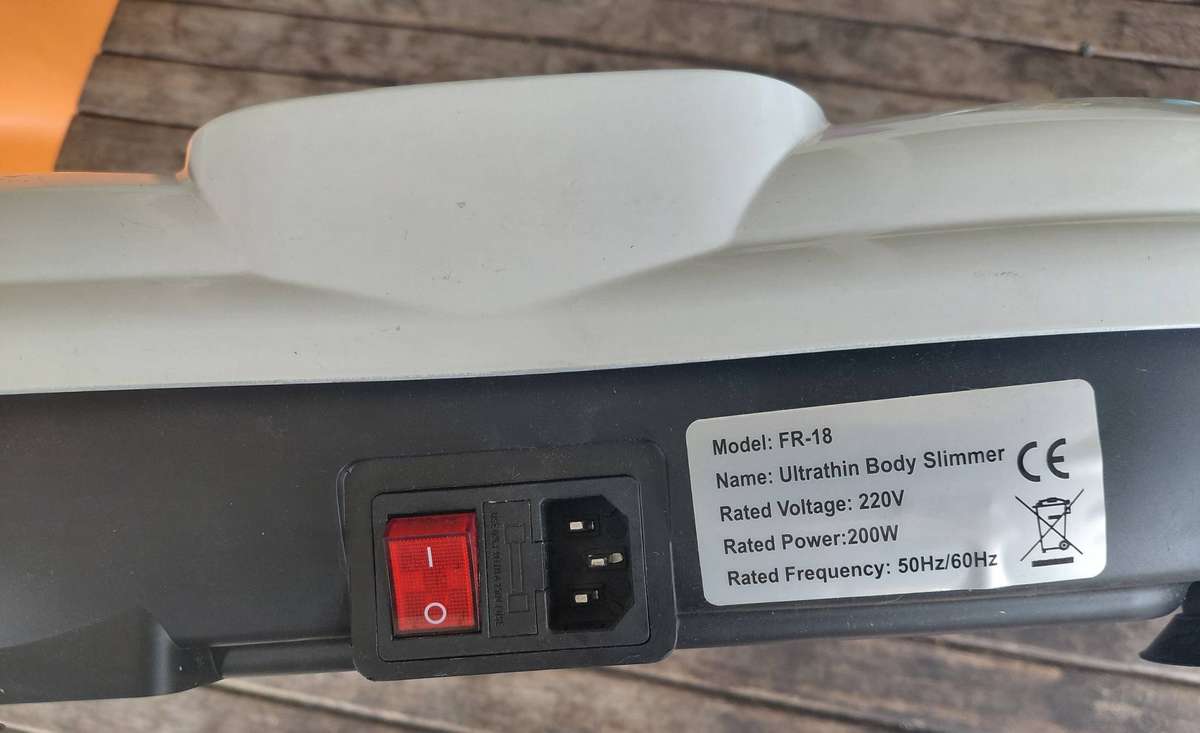 Vibration exercise machine, full-body aerobic core trainer