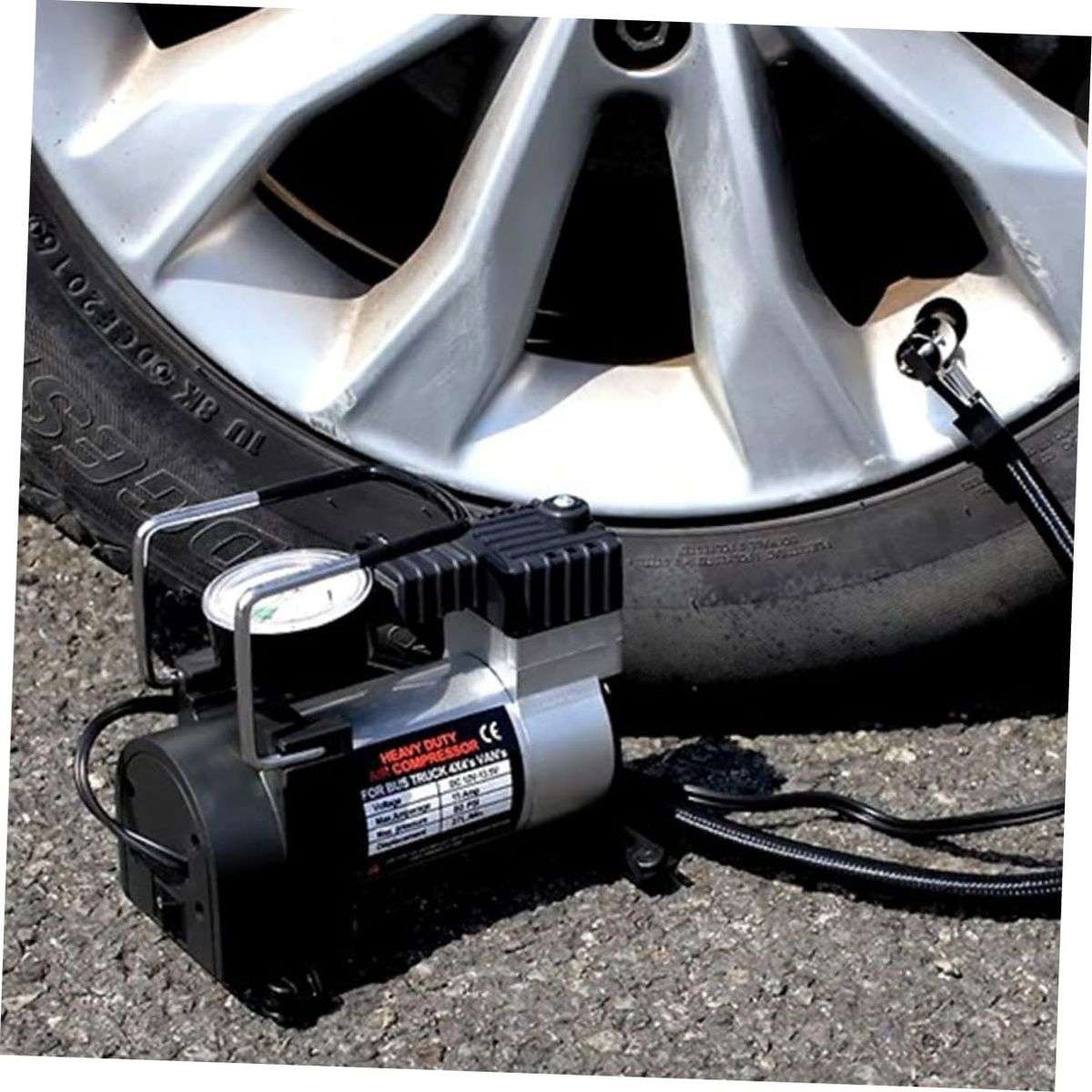 Portable 12V 965 kPA Multi-Purpose Vehicle Air Compressor