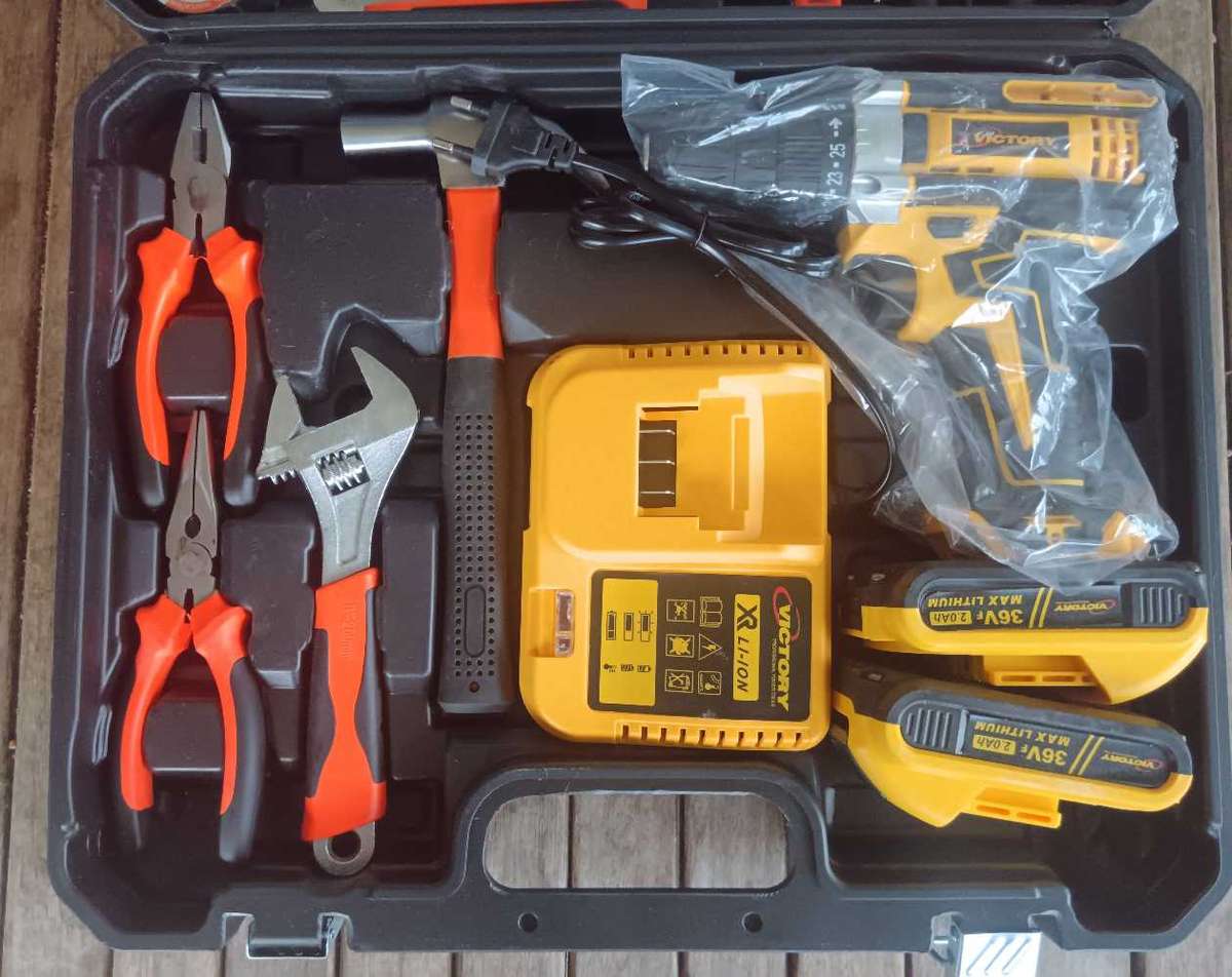 Cordless Electric Drill Set with 2 x 7500mAh Batteries