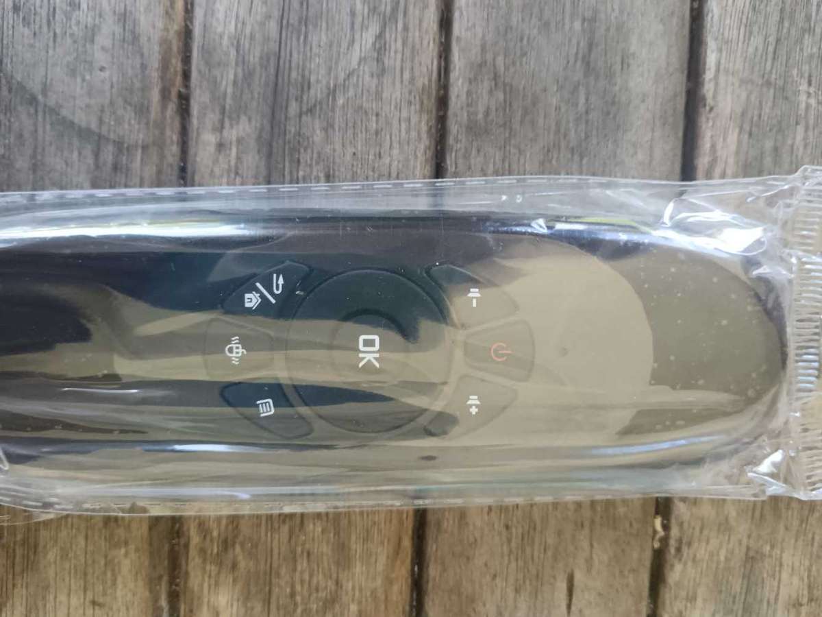 Brand New Lot of Gadgets from Solar LED lights to Air Mouse to Water Heater