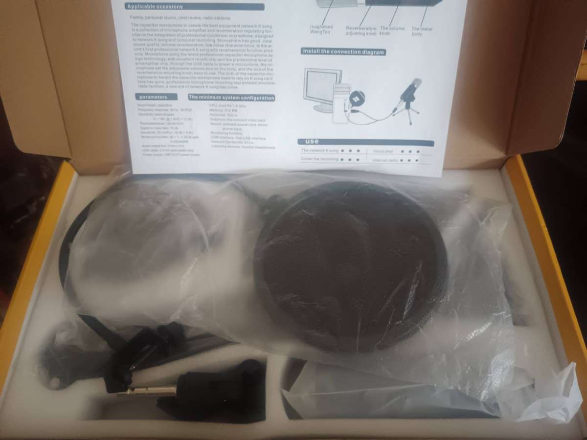 Professional Condenser Microphone M-800U