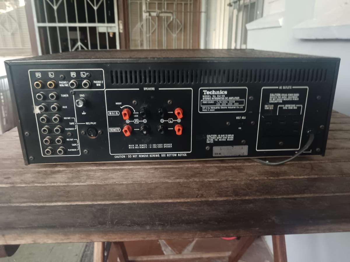 Technics SU-V8 Stereo Integrated Amp
