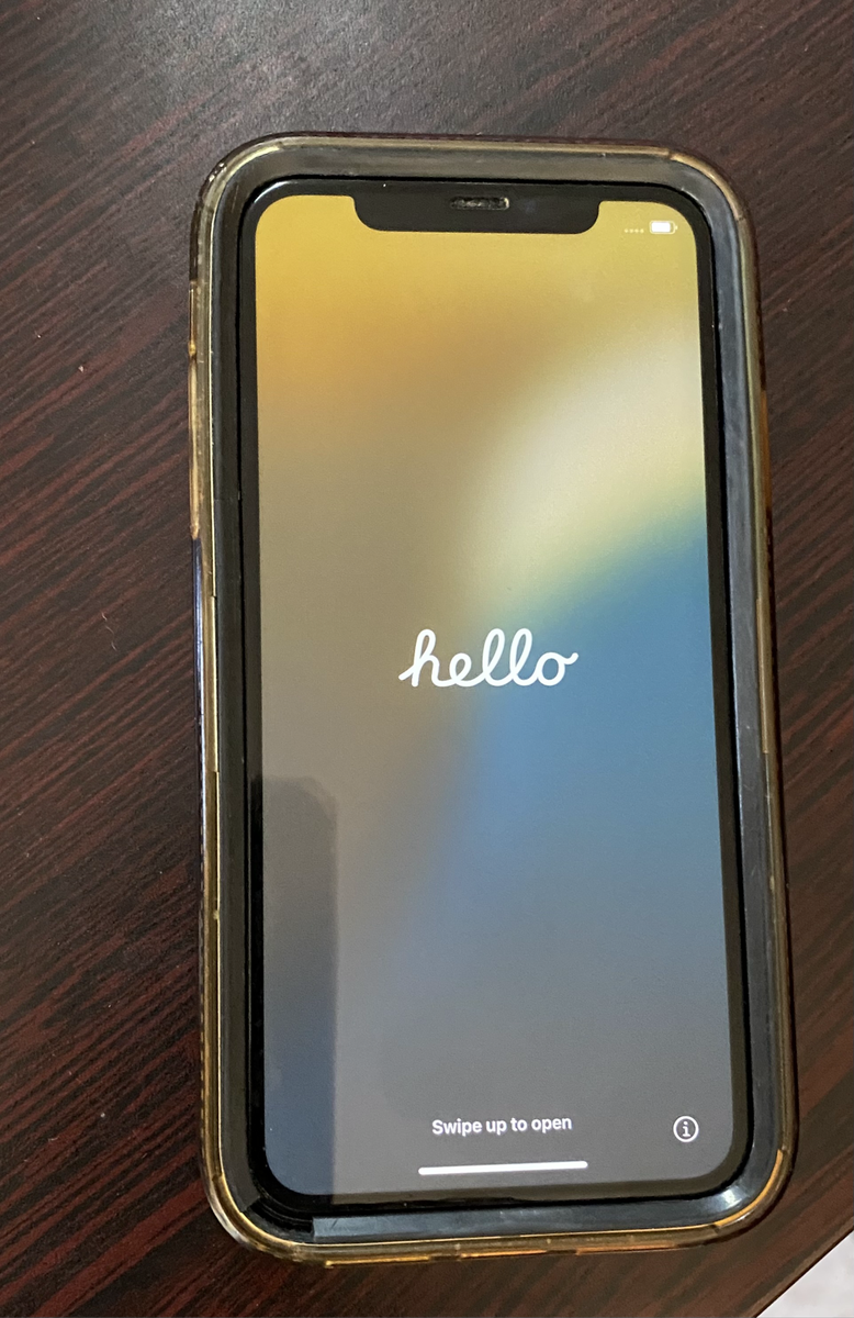 iPhone 11 64GB used - phone