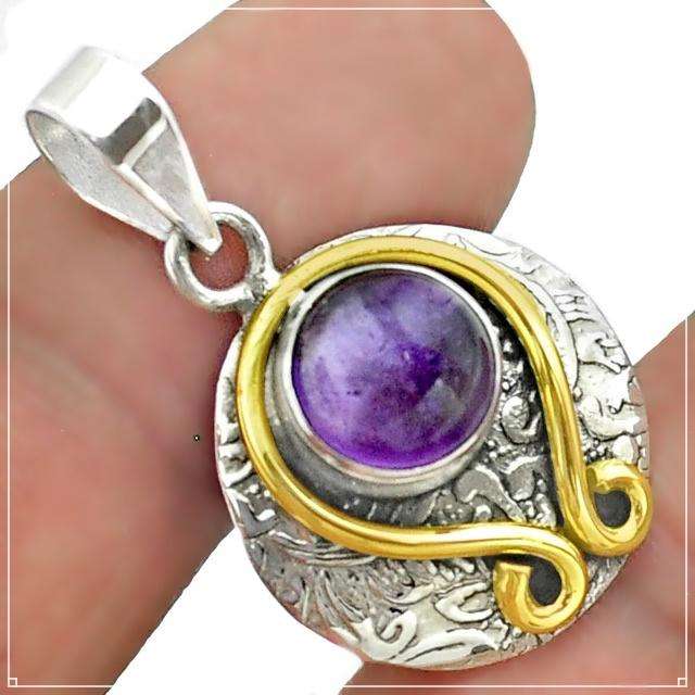 3.50 cts Two Tone Natural Unheated Purple Amethyst Gemstone in Solid .925 Sterling Silver Pendant