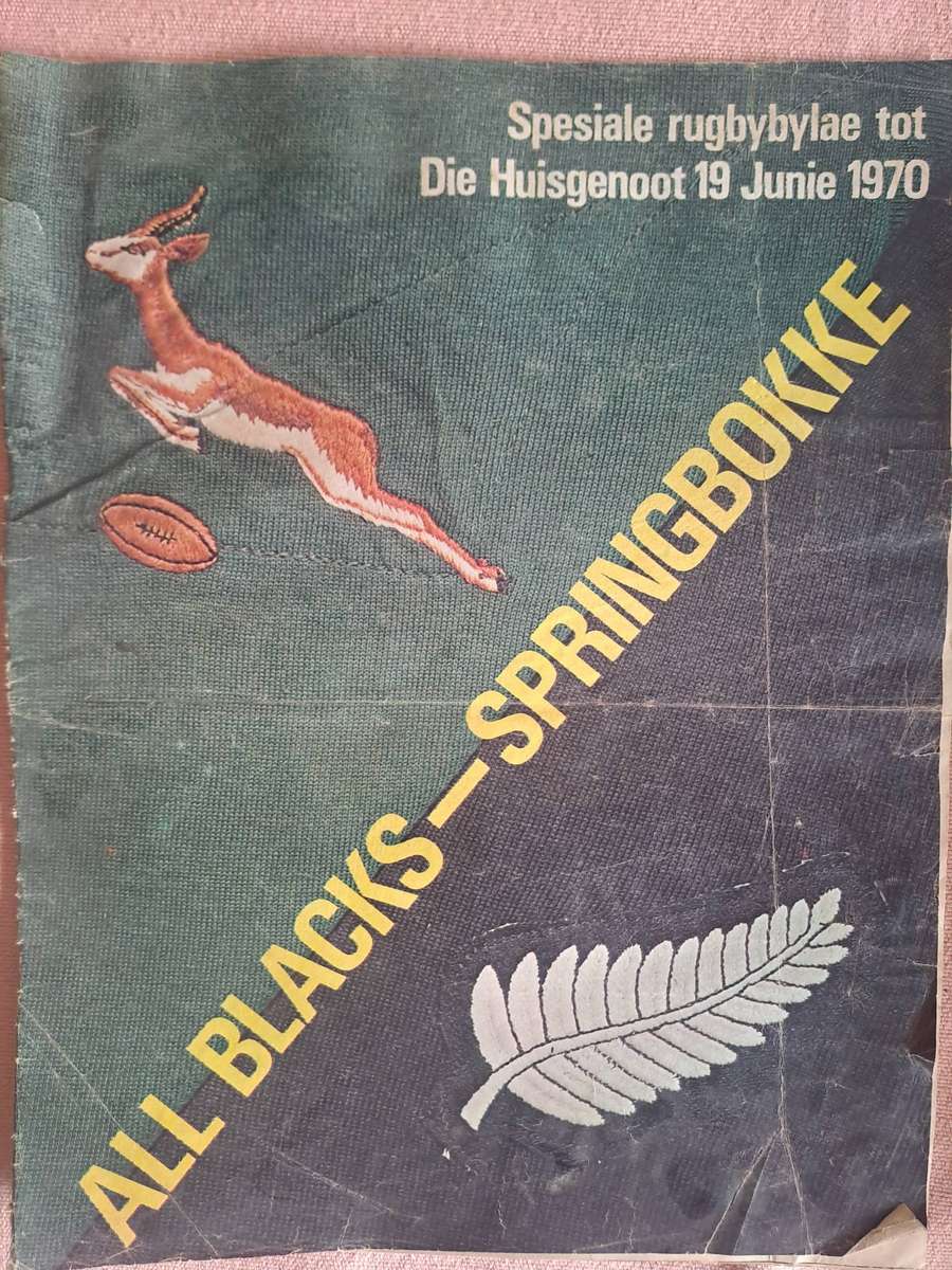 Rugby brouchure. Pre-tour. 1970 All Blacks to SA 22 pp (Supplement to Huisgenoot)