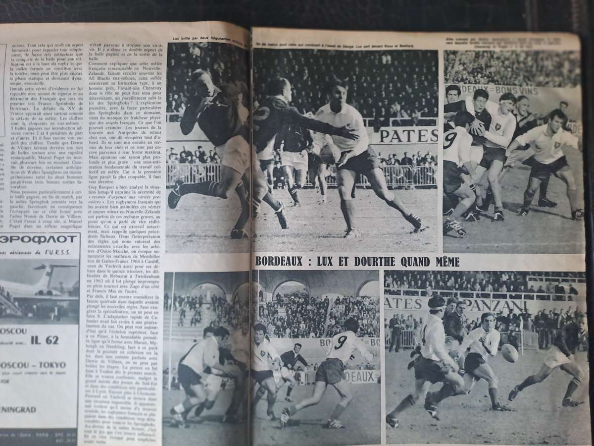 Rugby magazine Miroir du Rugby Nov 1968 French 43 pp on 1968  SA tour to France VERY SCARCE IN SA