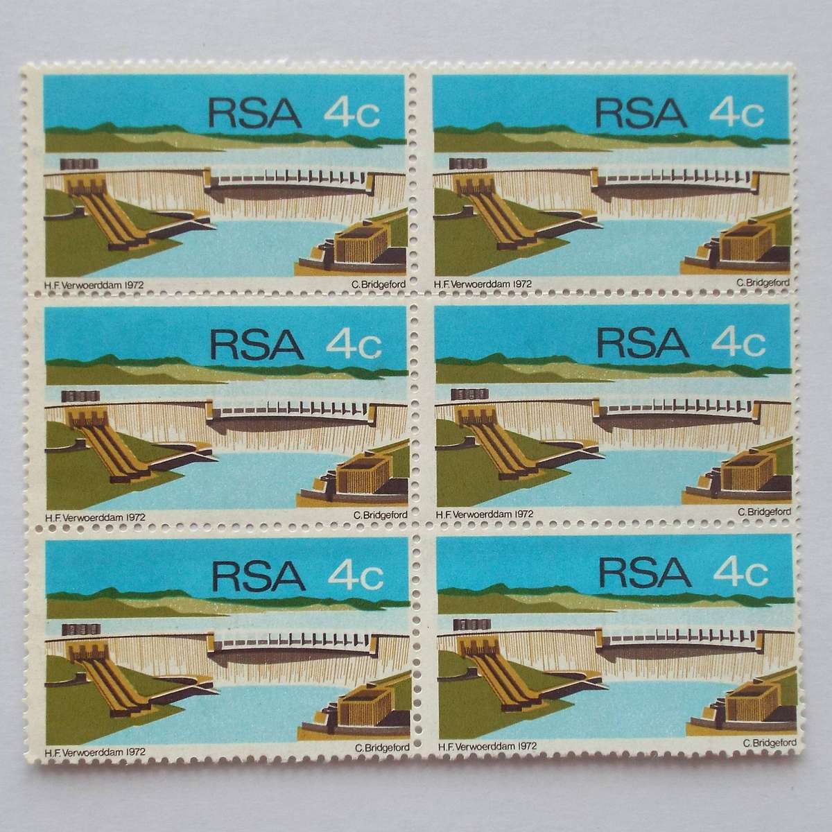 RSA - 1972 Opening of Hendrik Verwoerd Dam - 4c - Block of 6 - UMM