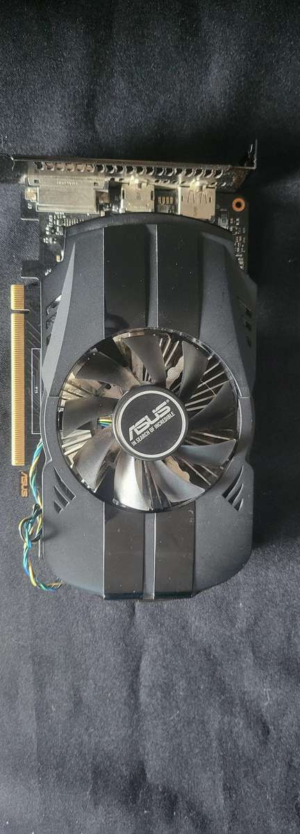 ASUS GTX 1650 4GB Graphics Card  FAULTY / FOR SPARES OR REPAIRS
