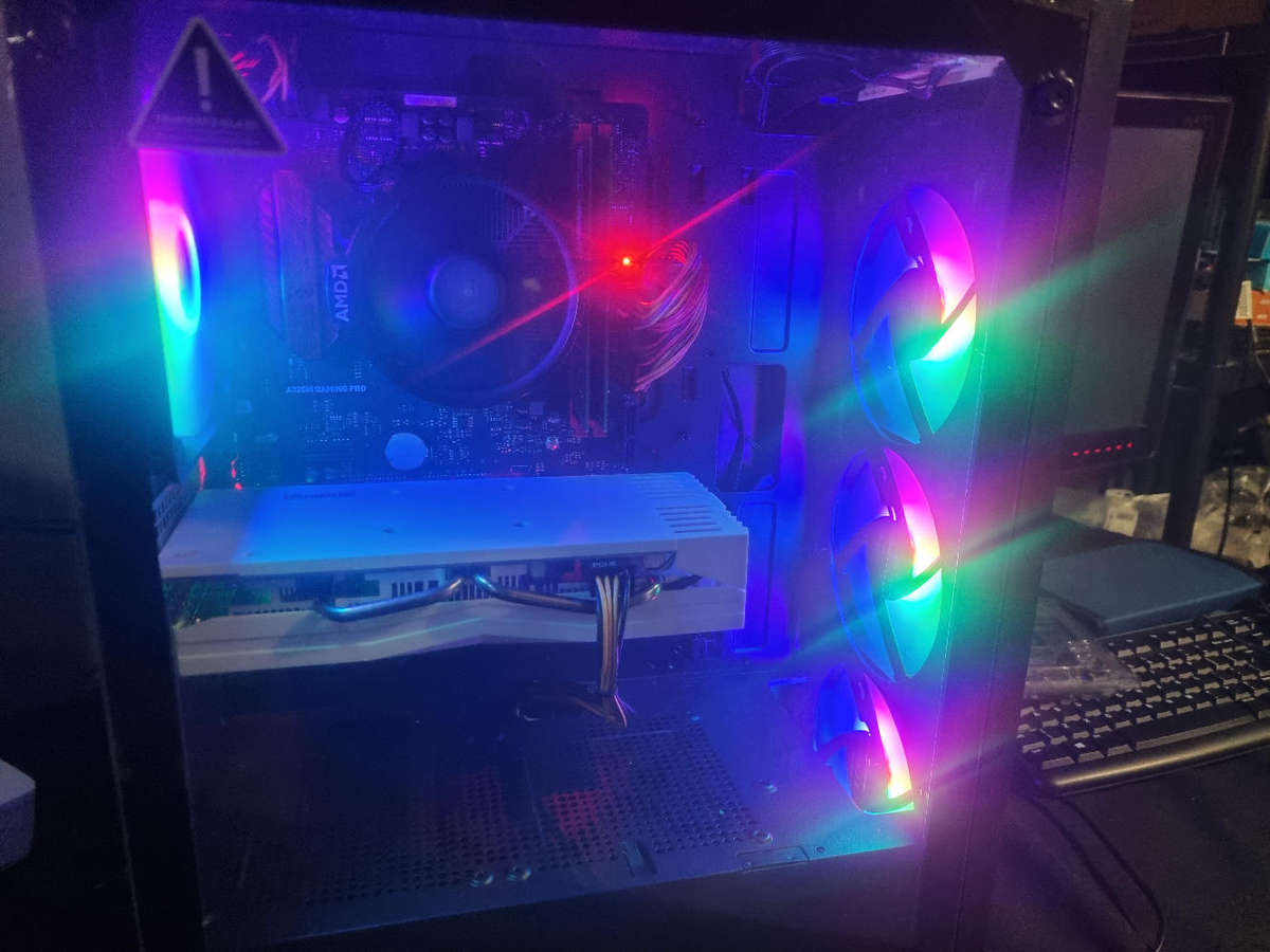 Ryzen 5 Gaming PC  RX 580 8GB  Plug & Play