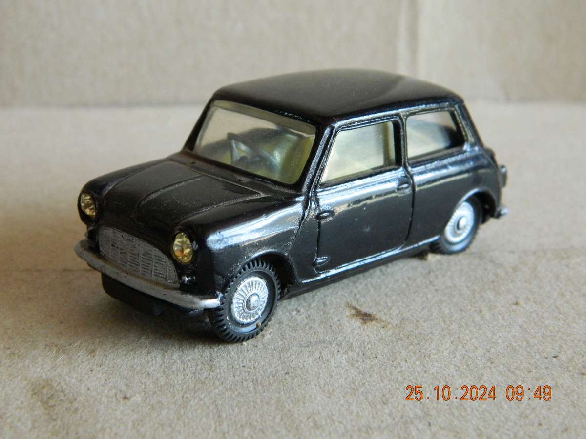 CORGI TOYS   -   -   MORRIS MINI COOPER