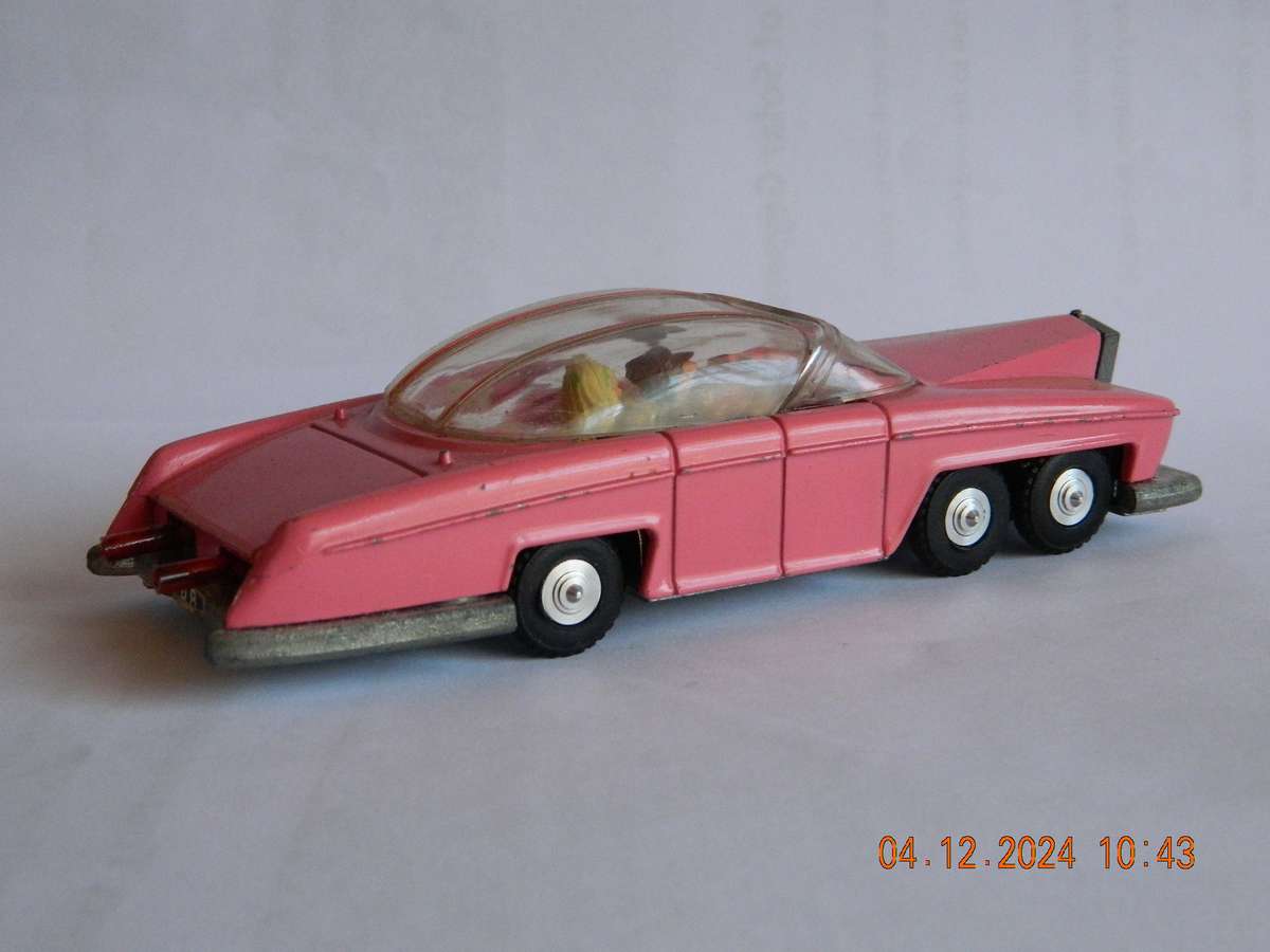 DINKY TOYS  -  100  -  LADY PENELOPE'S FAB 1 - THUNDERBIRDS  (VERY RARE)