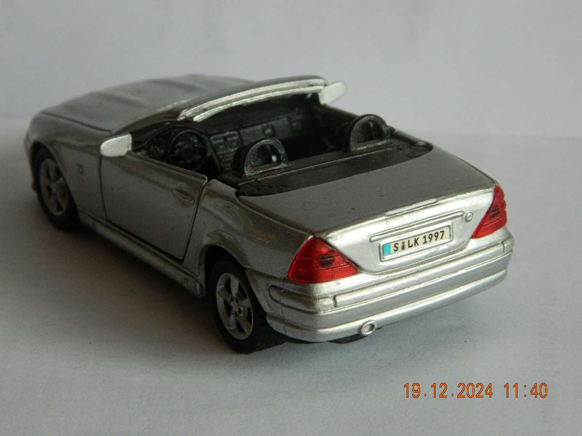 MAISTO  -  -   MERCEDES-BENZ SLK