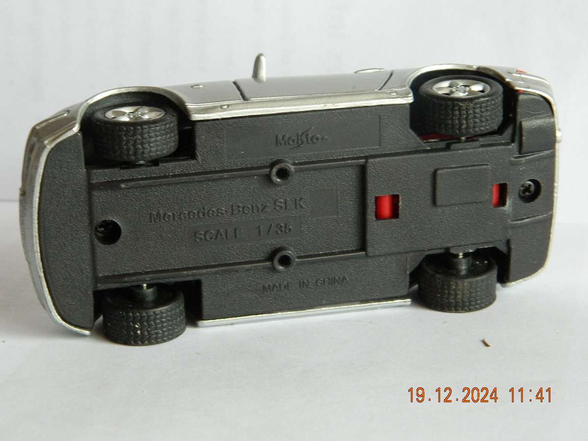 MAISTO  -  -   MERCEDES-BENZ SLK