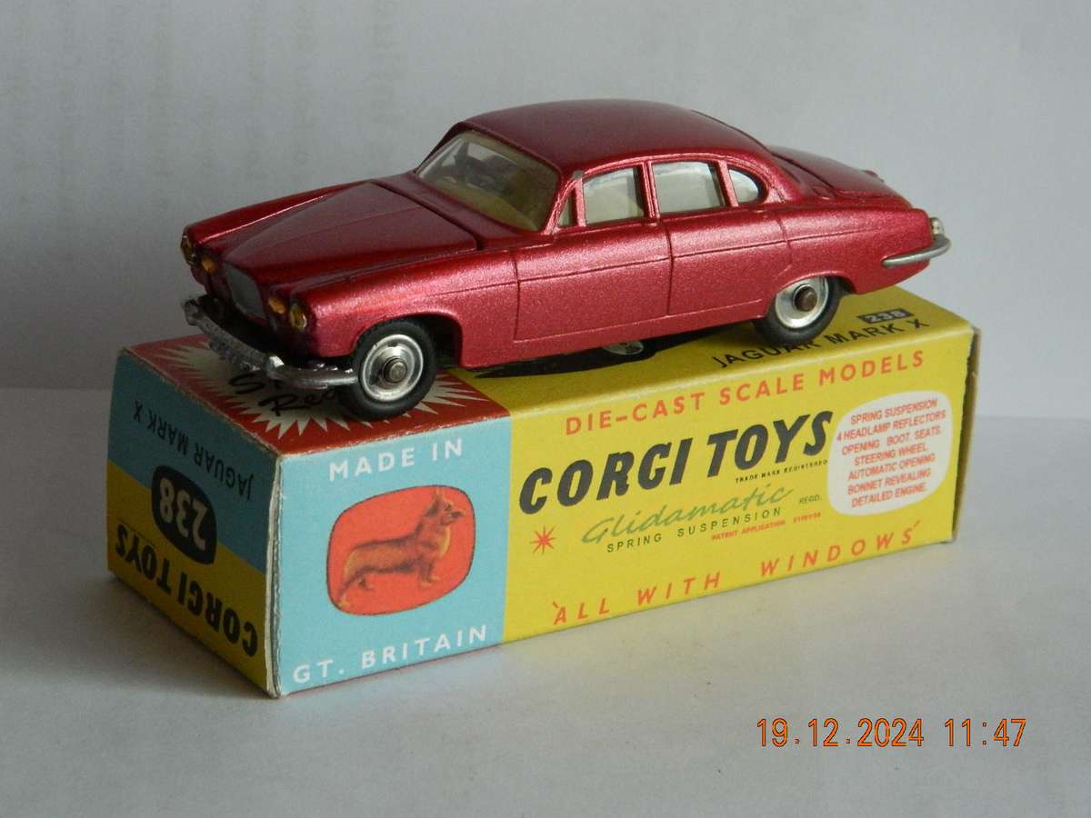 Corgi 1:43 - Voiture miniature - Corgi Toys 238 Jaguar Mark X Saloon - Déballé - Catawiki