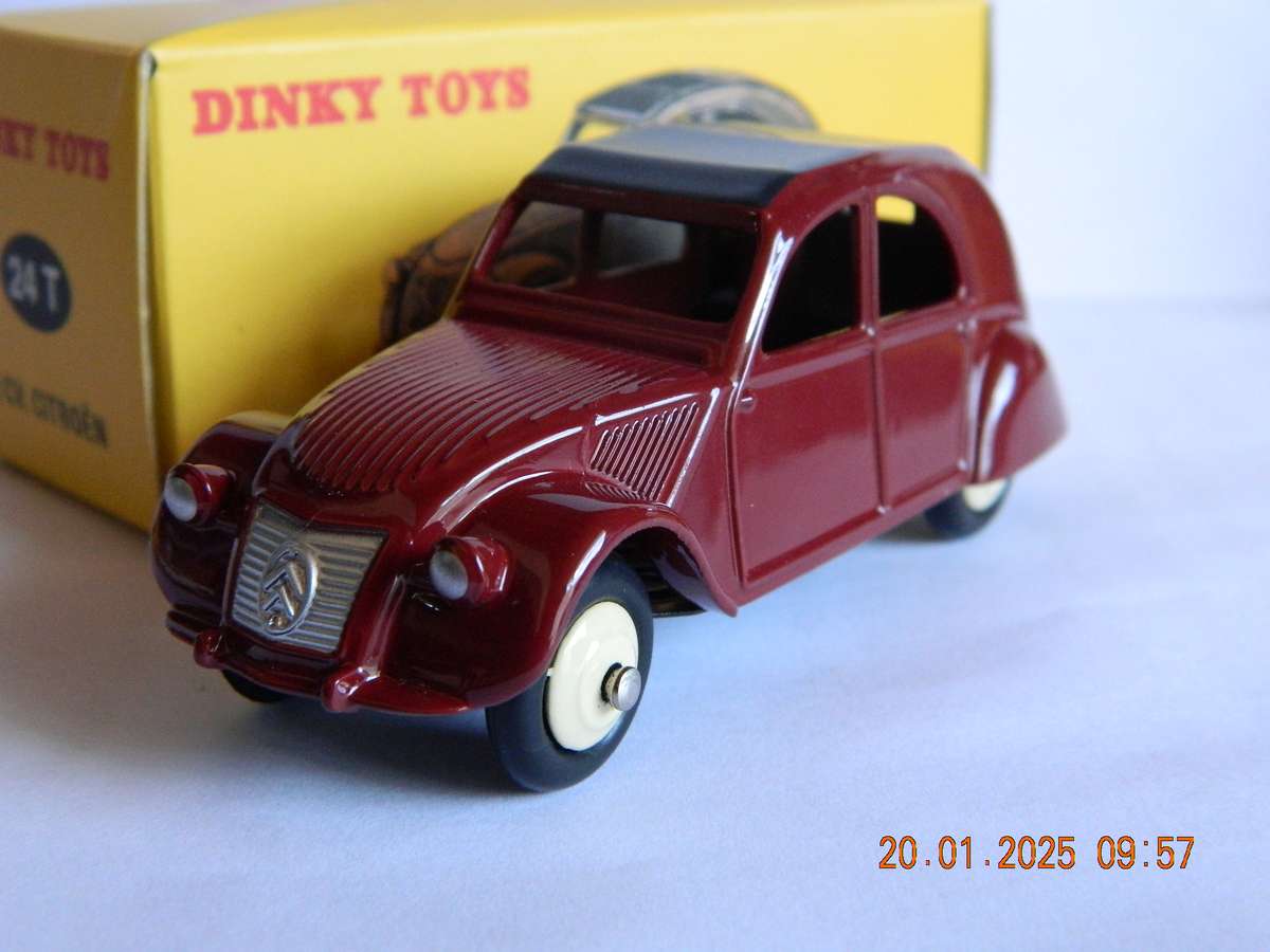 DEAGOSTINI - DINKY TOYS  -  24T  -   2 CV. CITROEN