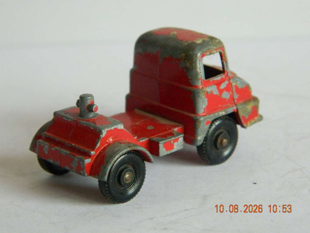 MATCHBOX MAJORPACK  -  7  -  THAMES TRADER CATTLE TRUCK CAB